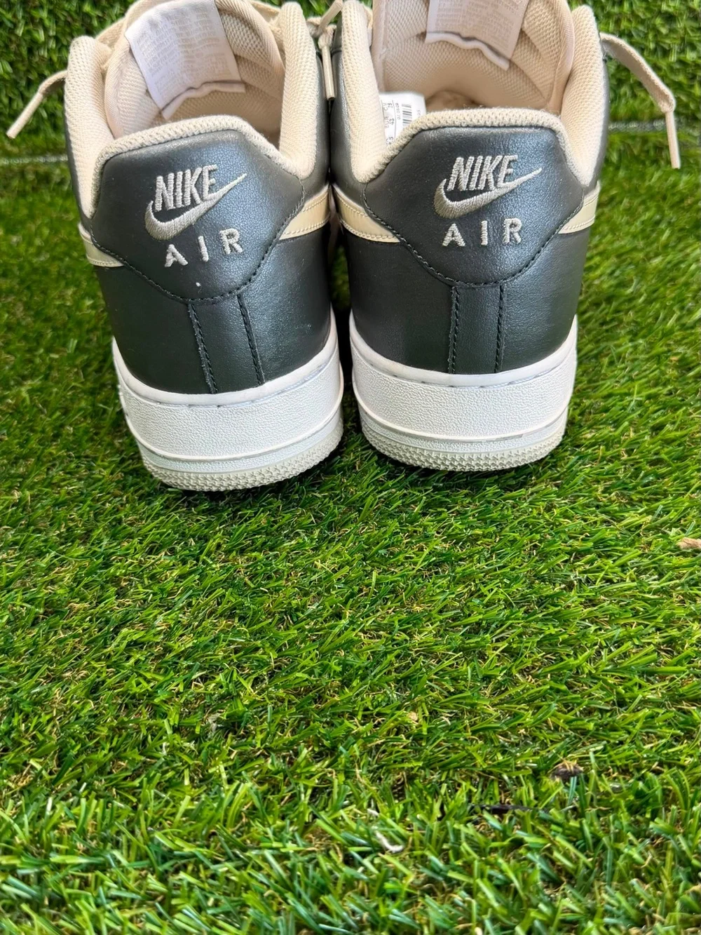 Vintage 2009 Nike Air Force 1 Low Premium Dark Army Sail315115-321 Size 11W 9.5M